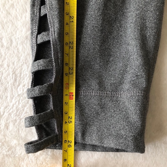 Marbled Gray Leggings - Picture 4 of 5